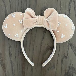 Minnie ears